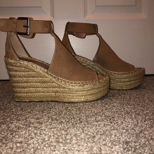 MARC FISHER PERFORATED WEDGES